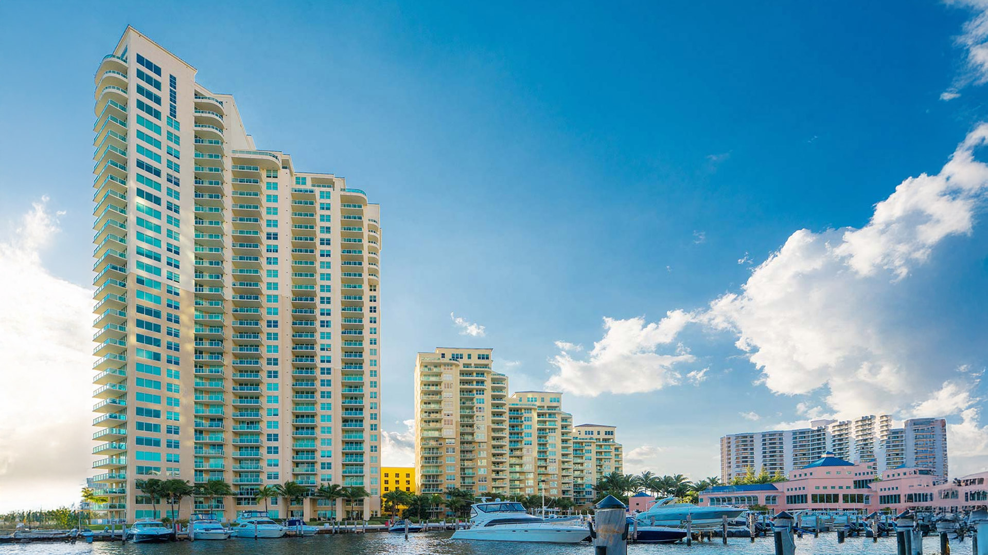 Aventura Marina Phase I & II