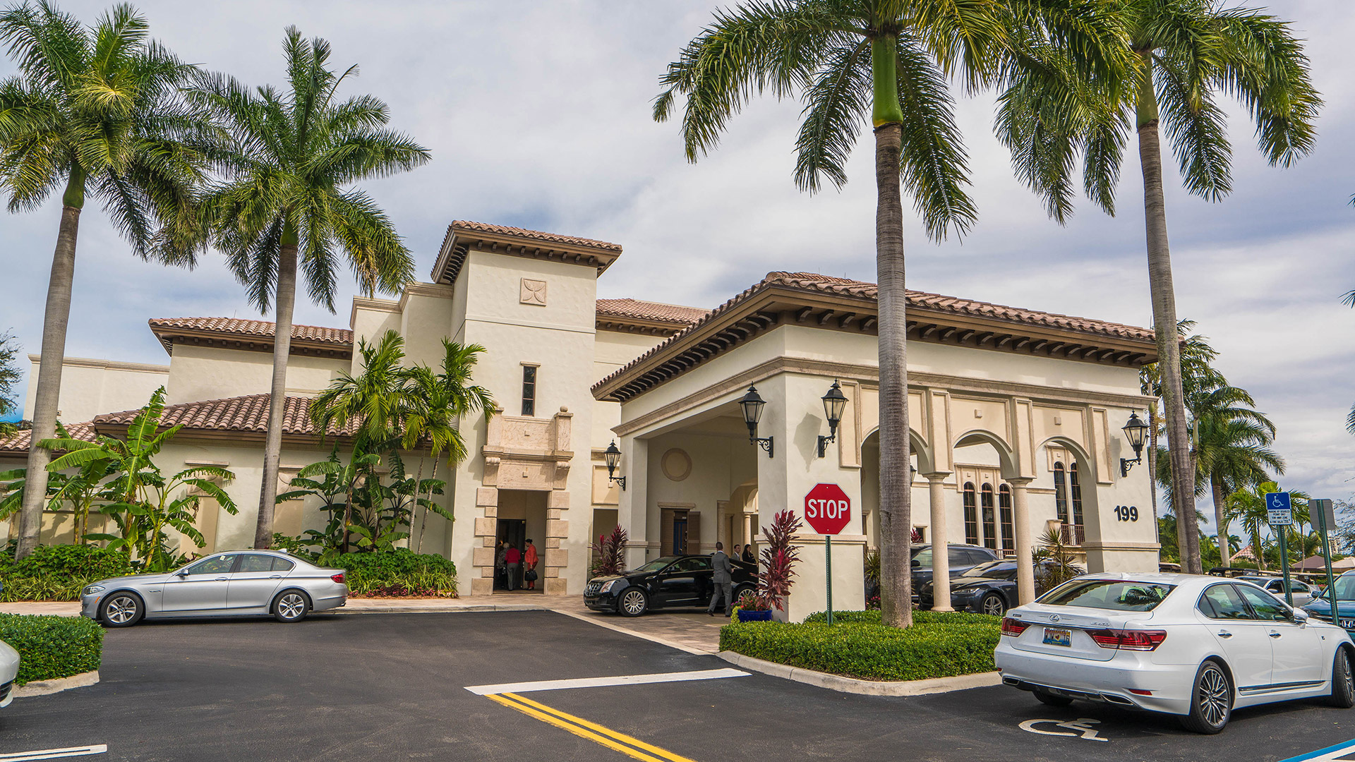 Royal Palm Yacht & Country Club